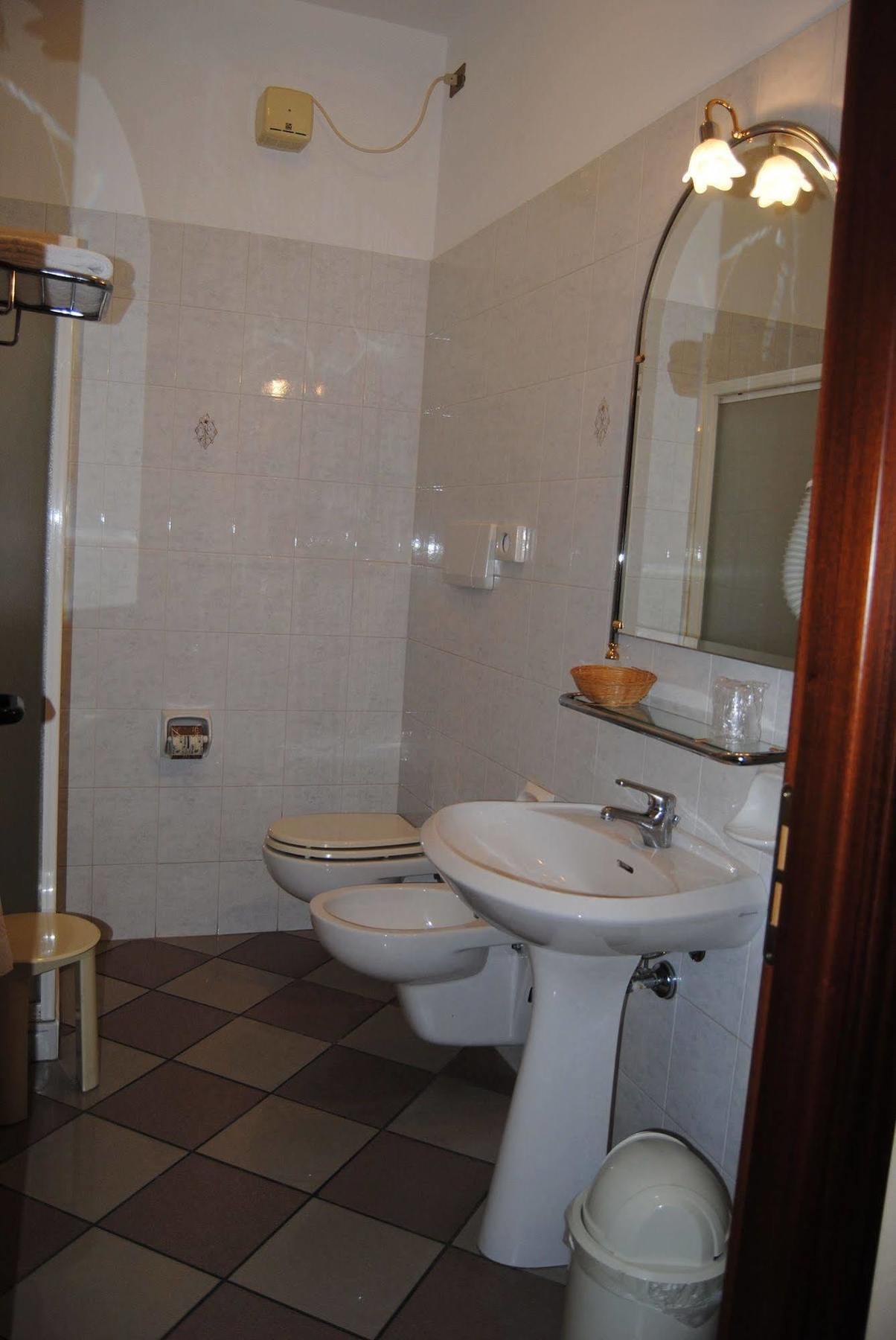 Hotel La Fenice Formigine Eksteriør billede